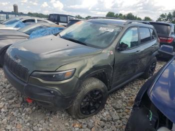 Salvage Jeep Cherokee