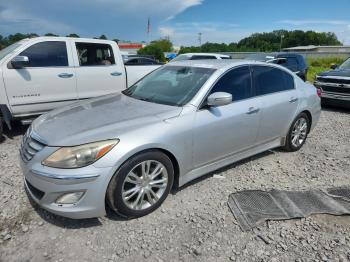  Salvage Hyundai Genesis