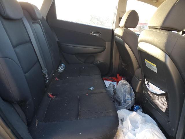 Hyundai ELANTRA Image 2