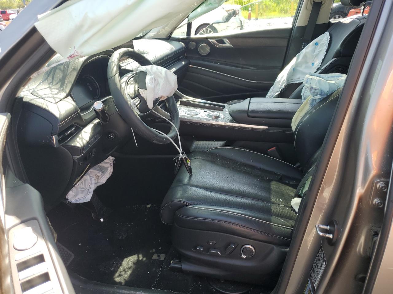 Genesis GV80 Base Image 3