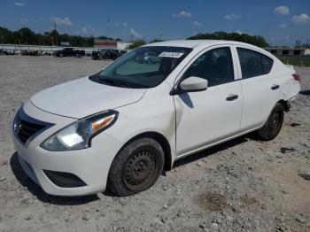  Salvage Nissan Versa