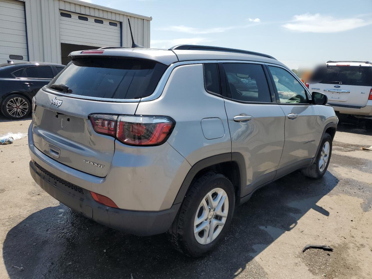 Jeep Compass Sport Image 10