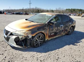  Salvage Nissan Maxima