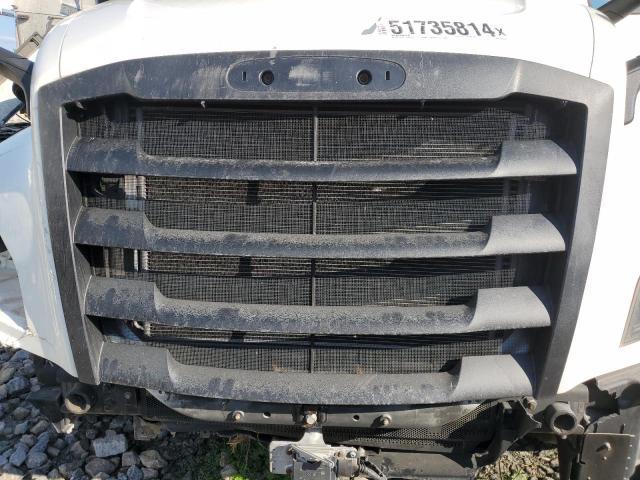 Freightliner Cascadia 1 Image 7