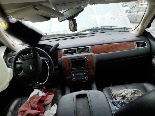 Chevrolet Silverado K1500 Crew Cab Image 8