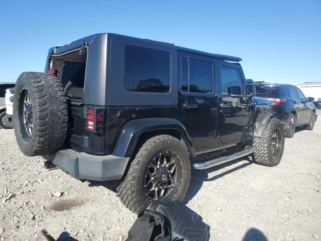 Jeep Wrangler Sahara Image 2
