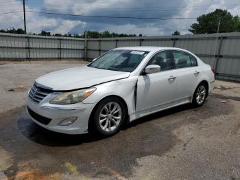  Salvage Hyundai Genesis