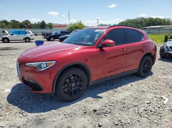  Salvage Alfa Romeo Stelvio