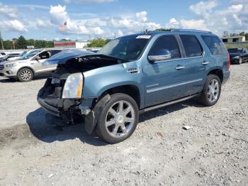 Salvage Cadillac Escalade