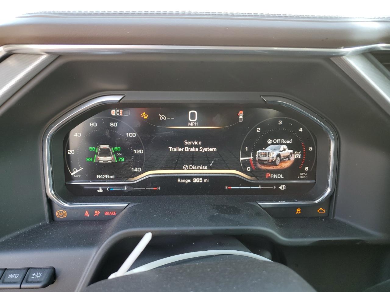 GMC Sierra K2500 Denali Image 9