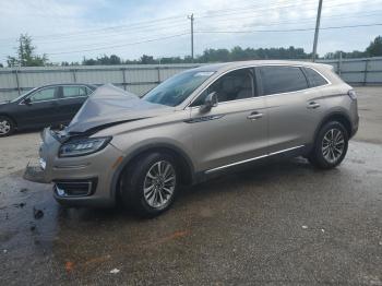  Salvage Lincoln Nautilus