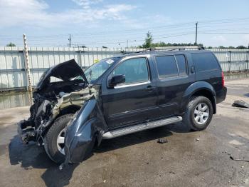  Salvage Nissan Pathfinder