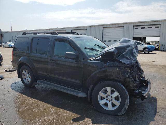 Nissan Pathfinder Le Image 9