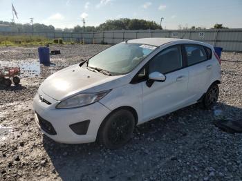  Salvage Ford Fiesta