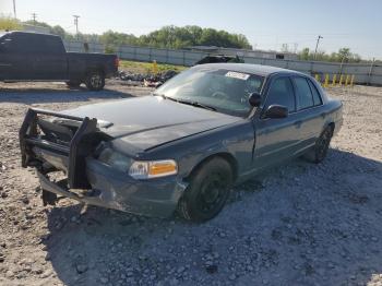  Salvage Ford Crown Vic