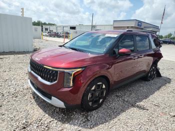  Salvage Kia Carnival