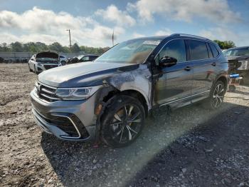  Salvage Volkswagen Tiguan