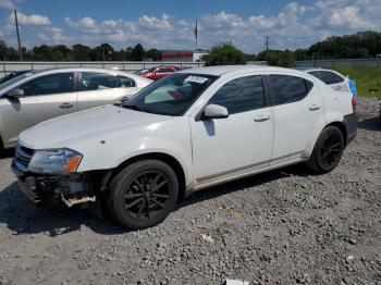  Salvage Dodge Avenger