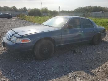  Salvage Ford Crown Vic