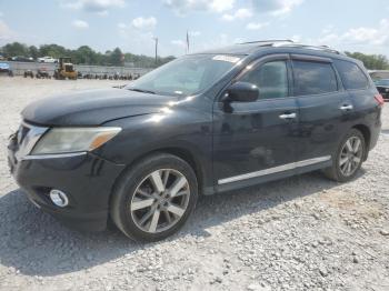  Salvage Nissan Pathfinder