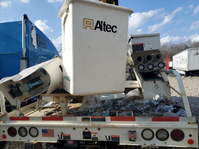 Freightliner M2 106 Medium Duty Image 5