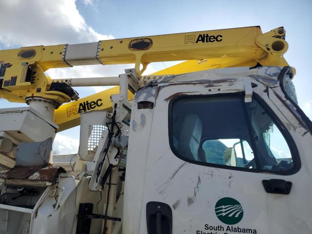 Freightliner M2 106 Medium Duty Image 7