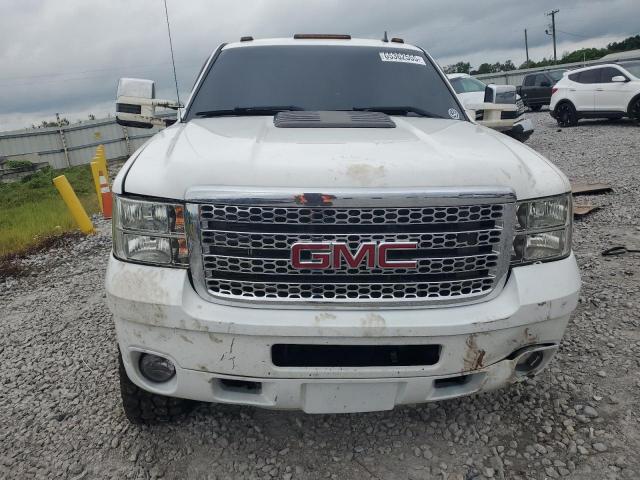 GMC Sierra K2500 Denali Image 10