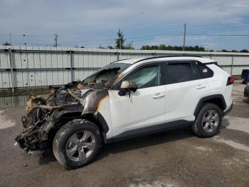  Salvage Toyota RAV4