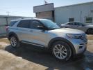 Ford Explorer Platinum Image 3