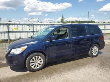  Salvage Volkswagen Routan