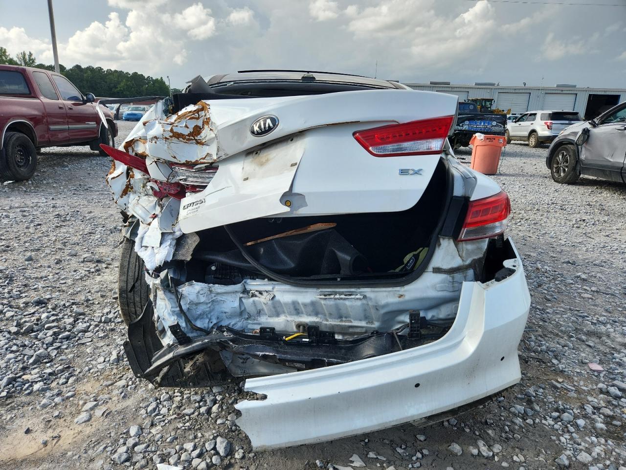 Kia Optima Ex Image 6