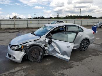  Salvage Volkswagen Jetta