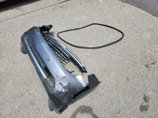 Chevrolet Suburban C1500 Premier Image 13