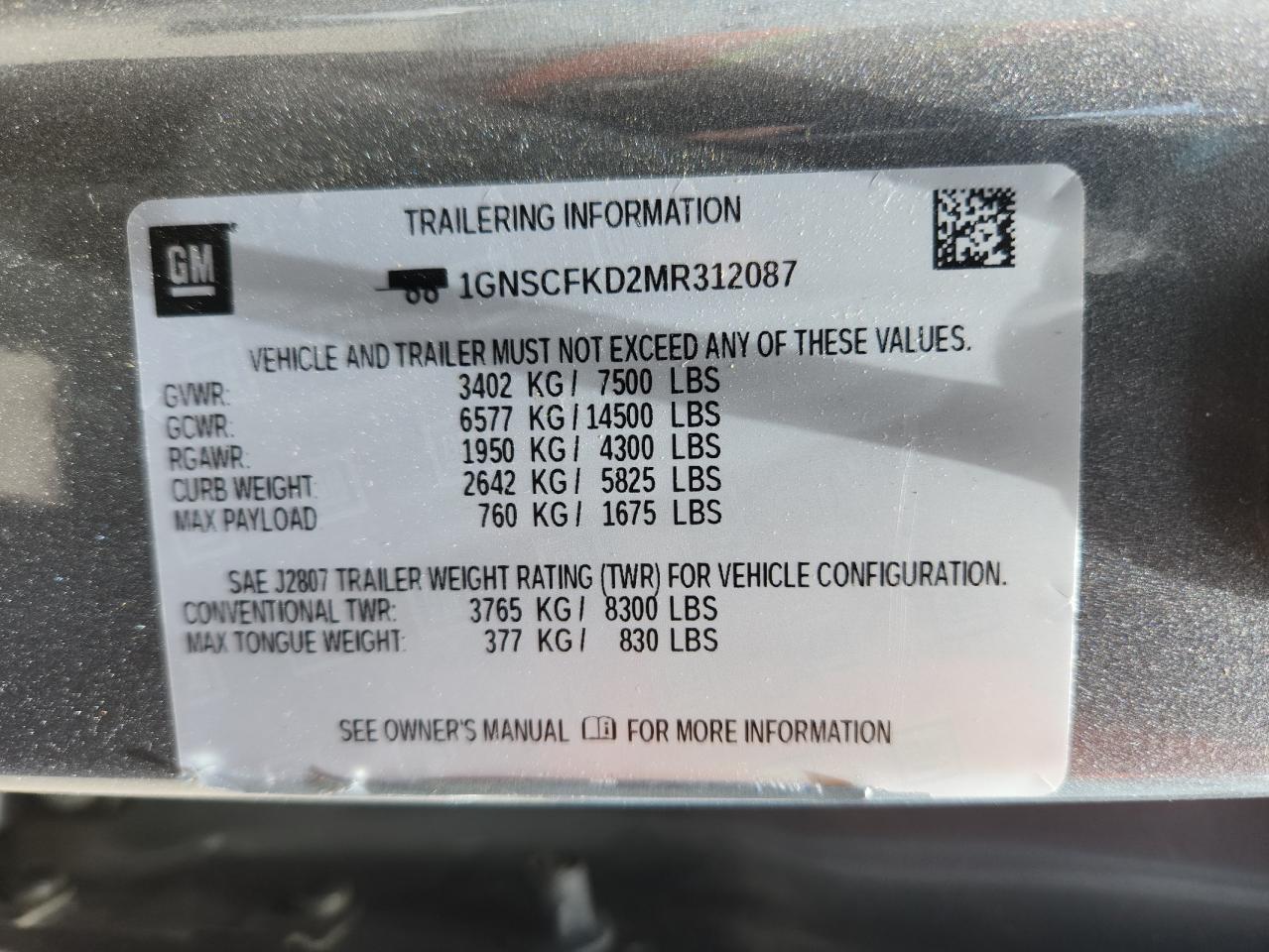 Chevrolet Suburban C1500 Premier Image 14