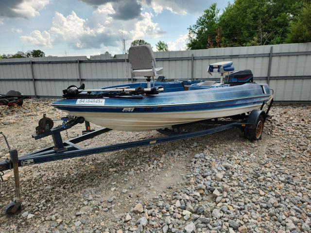  Salvage Bayliner Boat