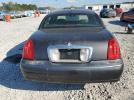 Lincoln Towncar Signature Image 5