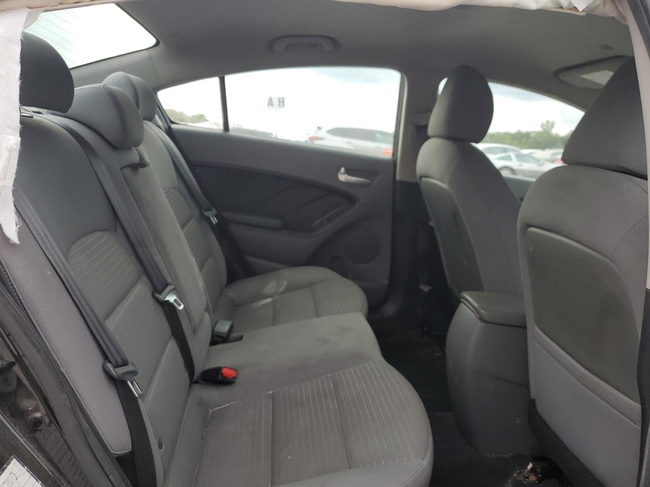 Kia Forte Lx Image 11