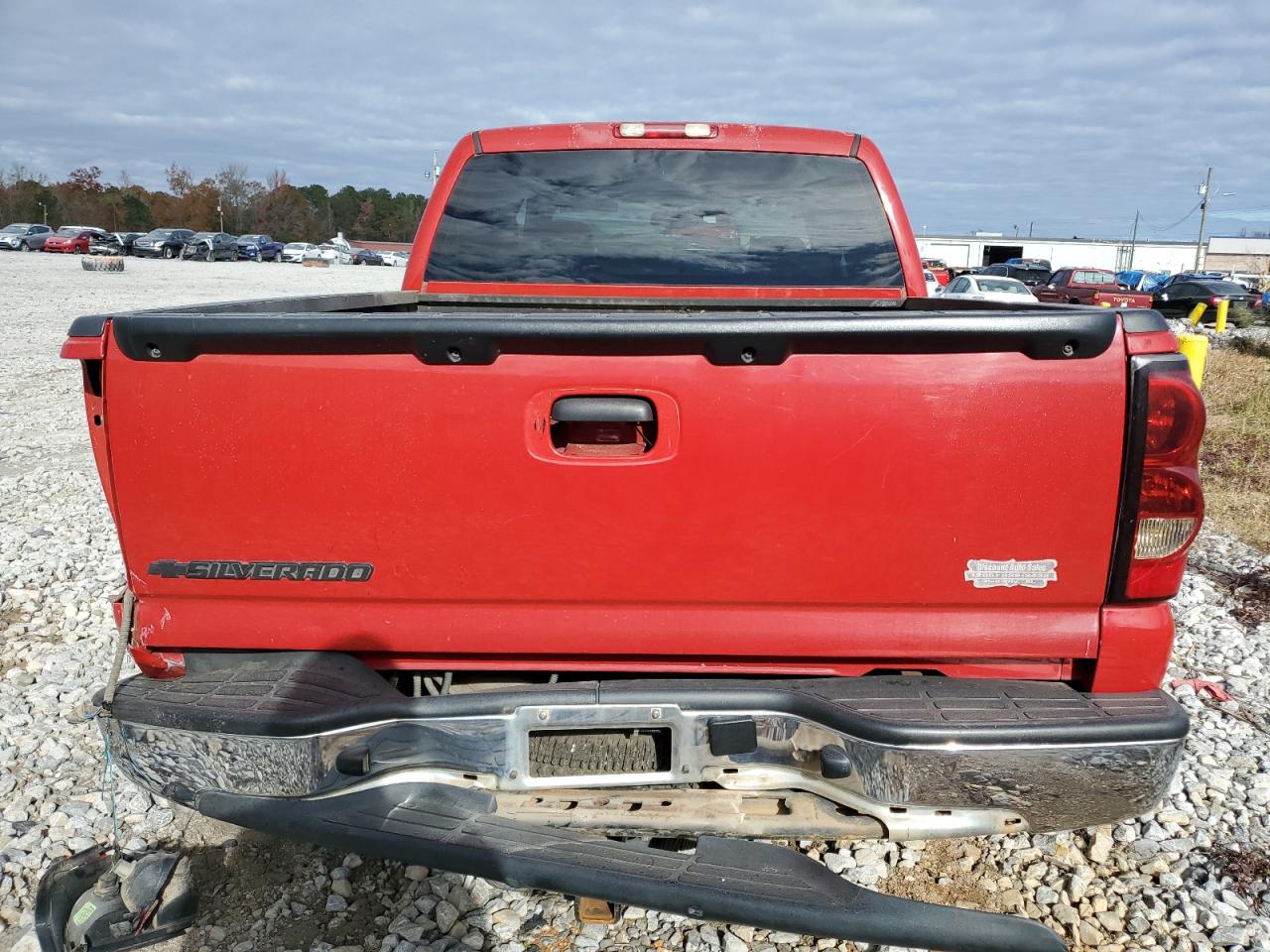 Chevrolet Silverado 1500 K1500 Image 3