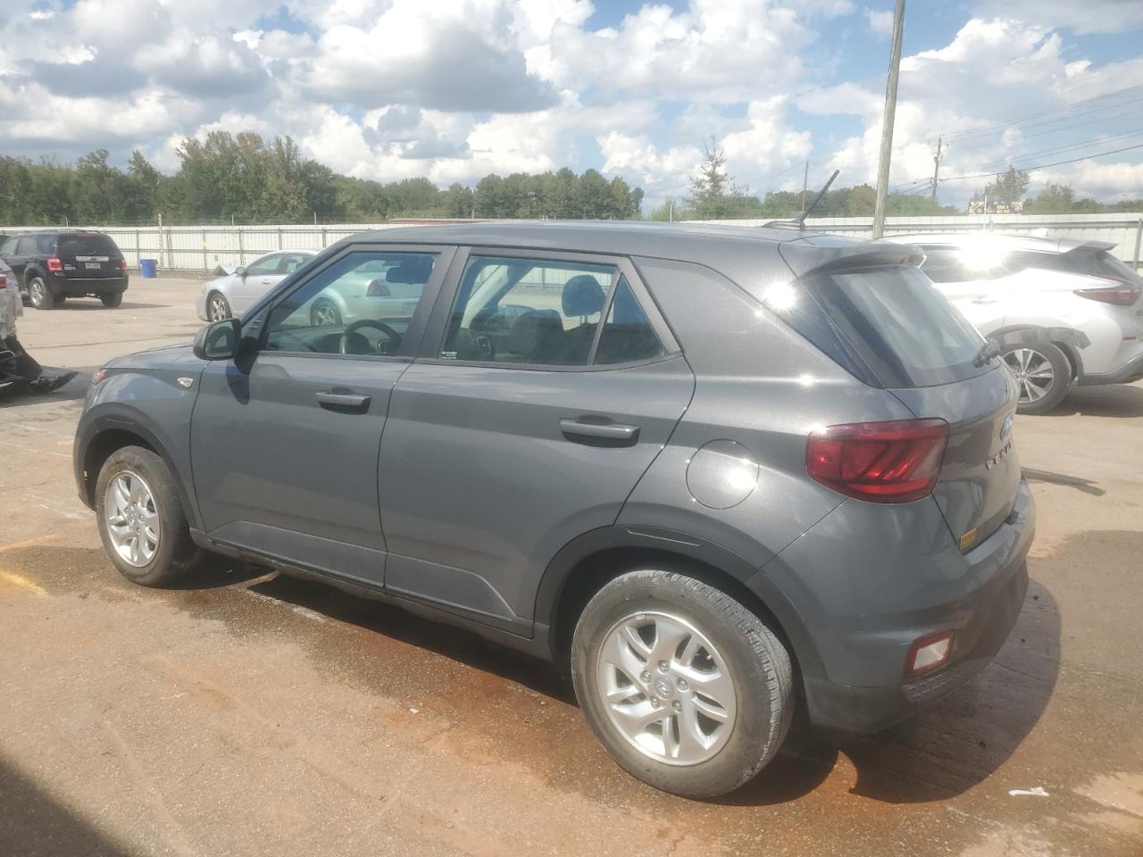 Hyundai VENUE Se Image 9