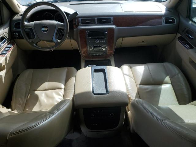 Chevrolet Suburban C1500 Lt Image 12