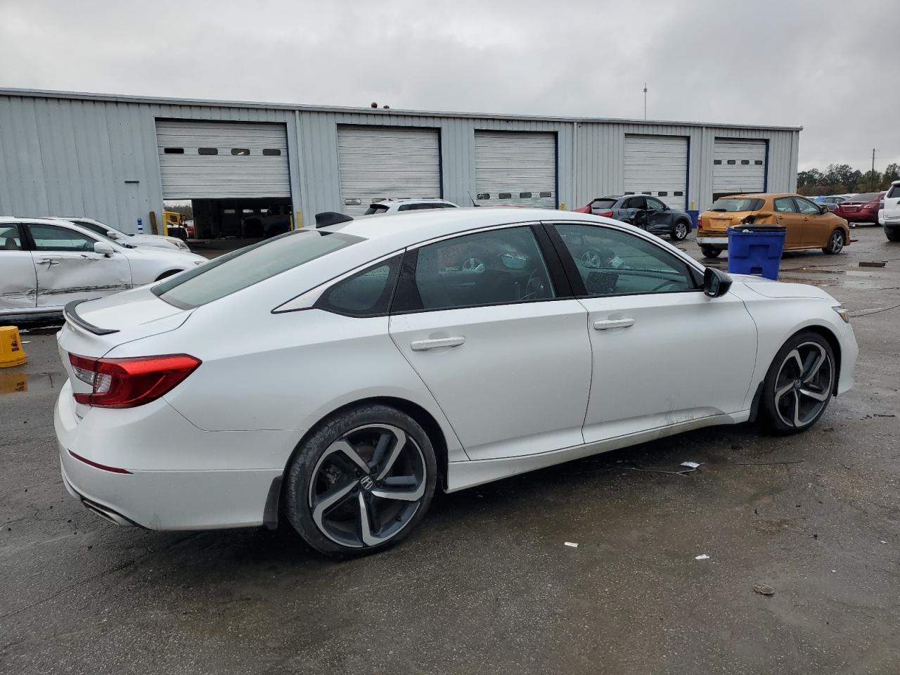 Honda Accord Sport Image 2