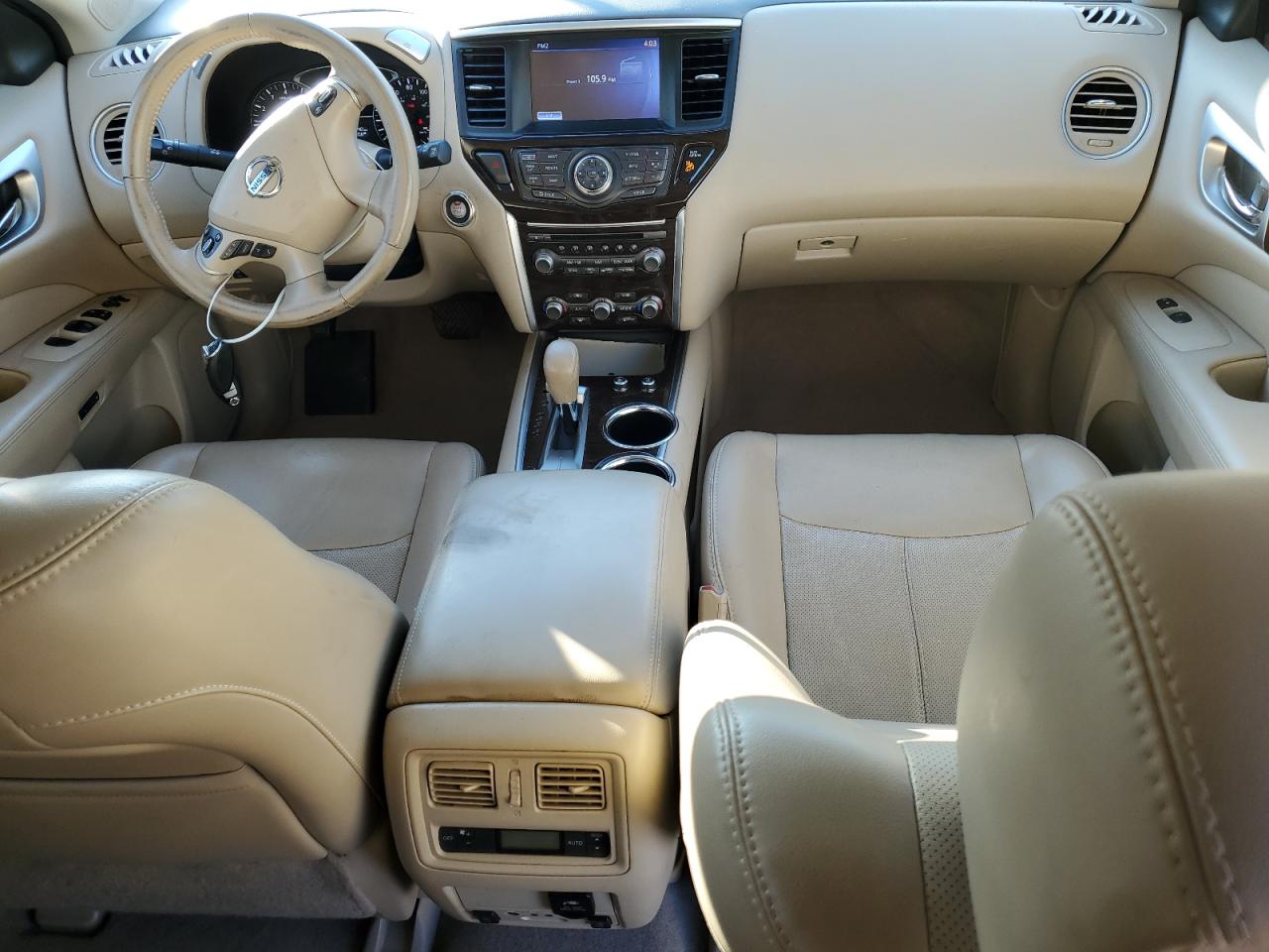 Nissan Pathfinder S Image 11