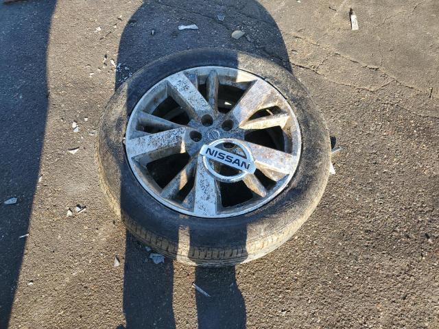 Nissan Pathfinder S Image 12