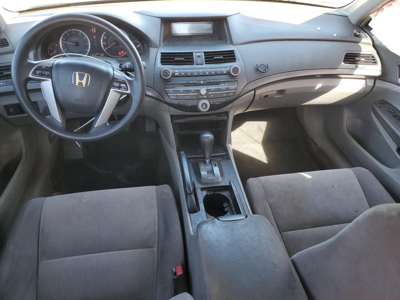Honda Accord Lx Image 8