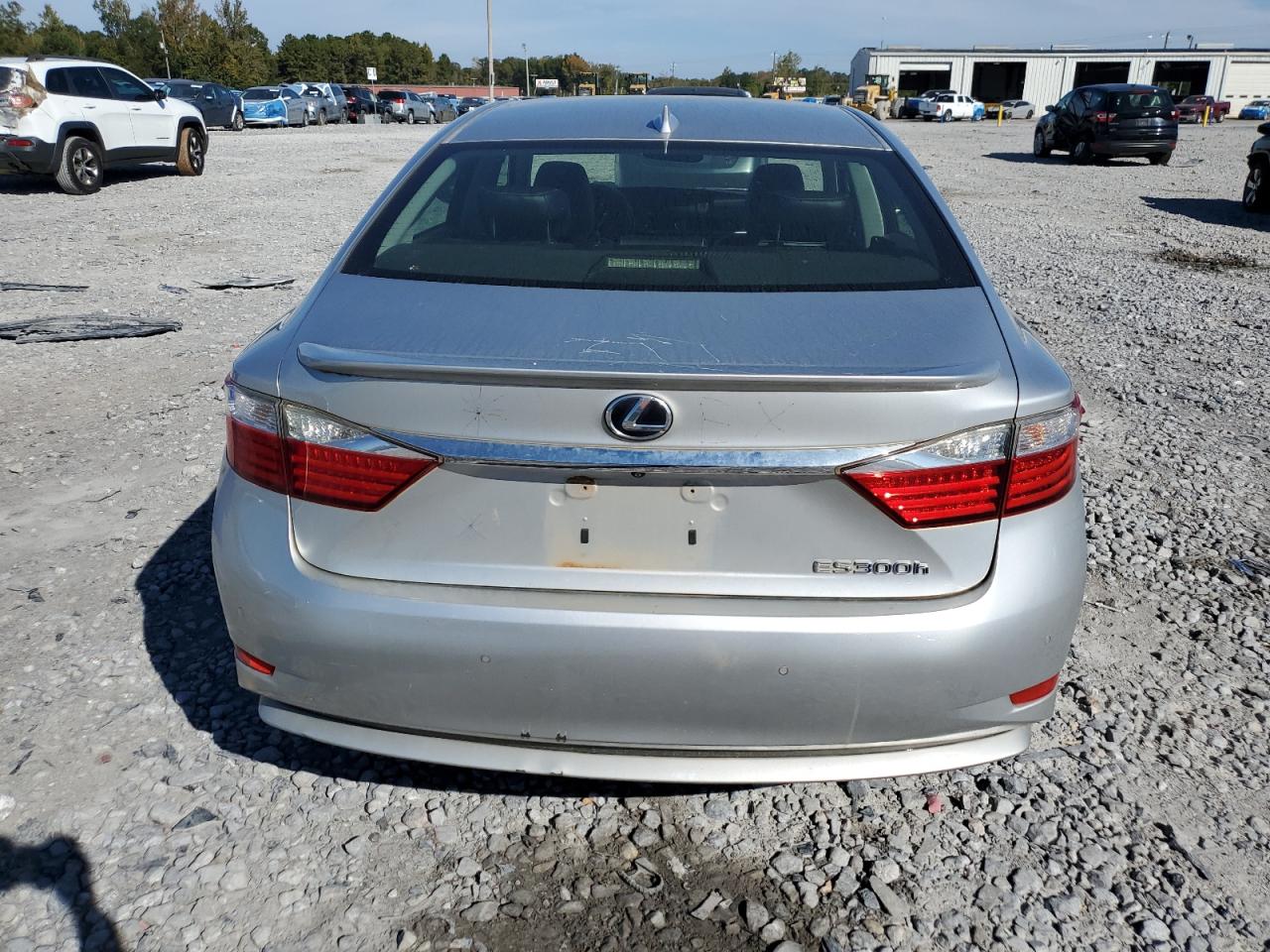 Lexus Es 300h Image 9