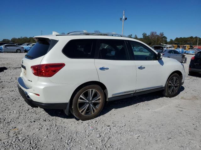 Nissan Pathfinder Platinum Image 2