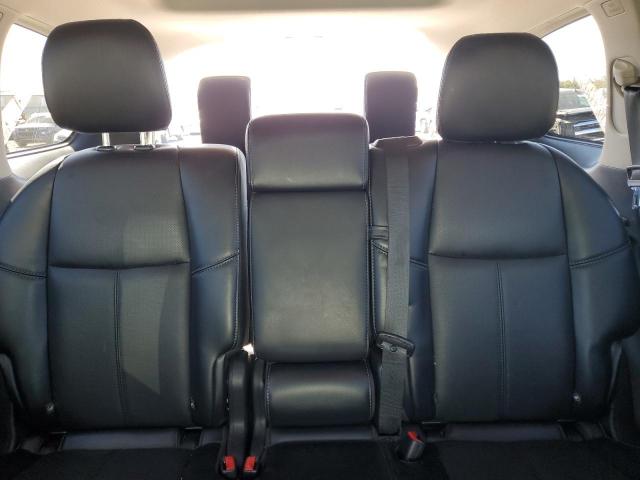 Nissan Pathfinder Platinum Image 10