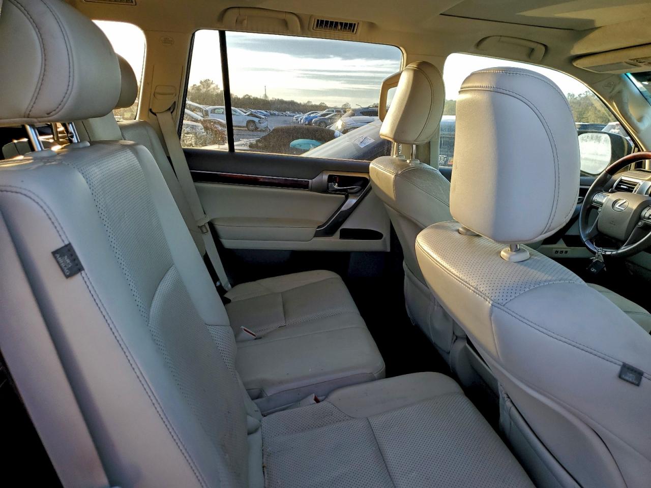 Lexus Gx 460 Image 9
