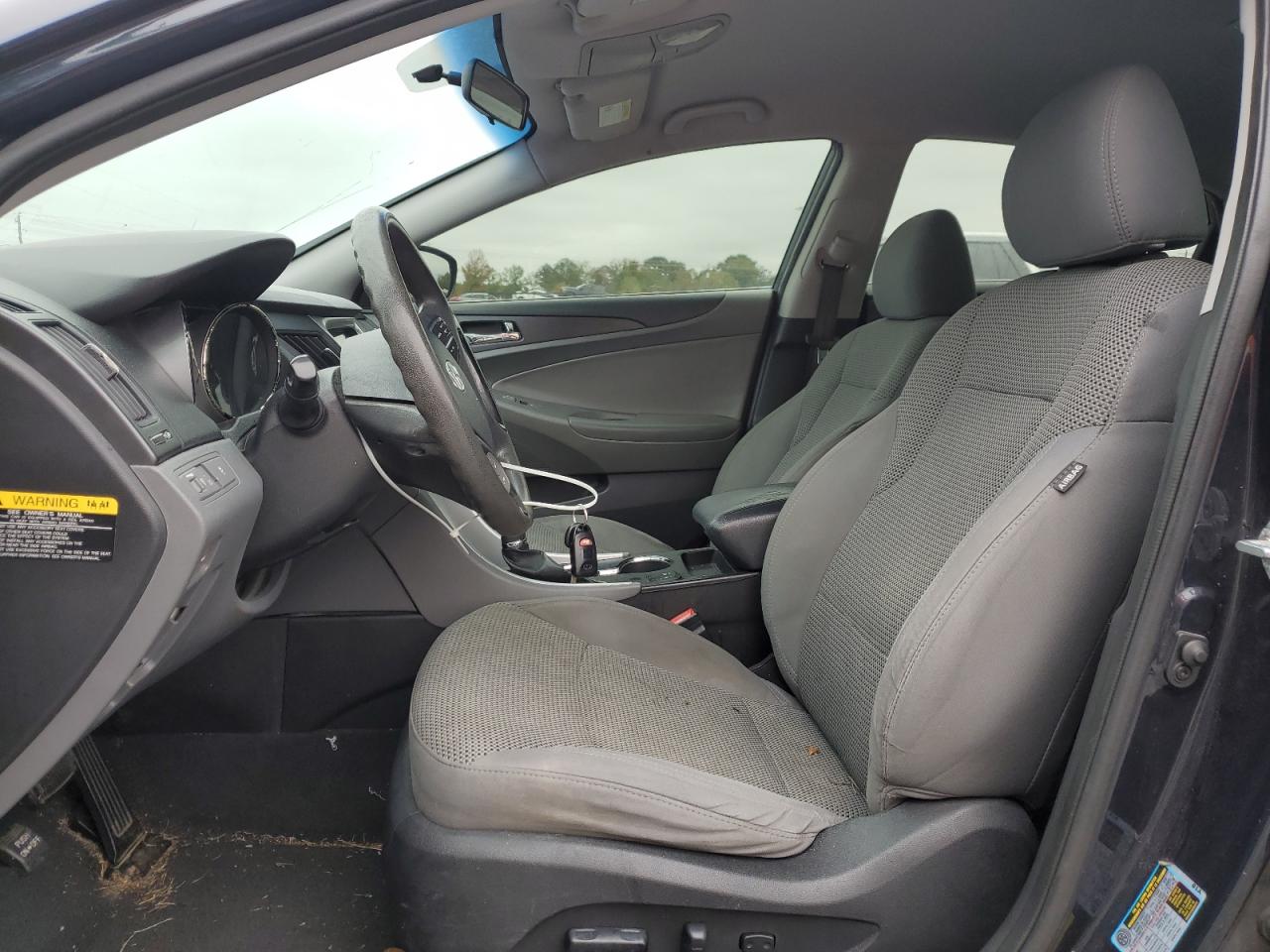 Hyundai SONATA Gls Image 5