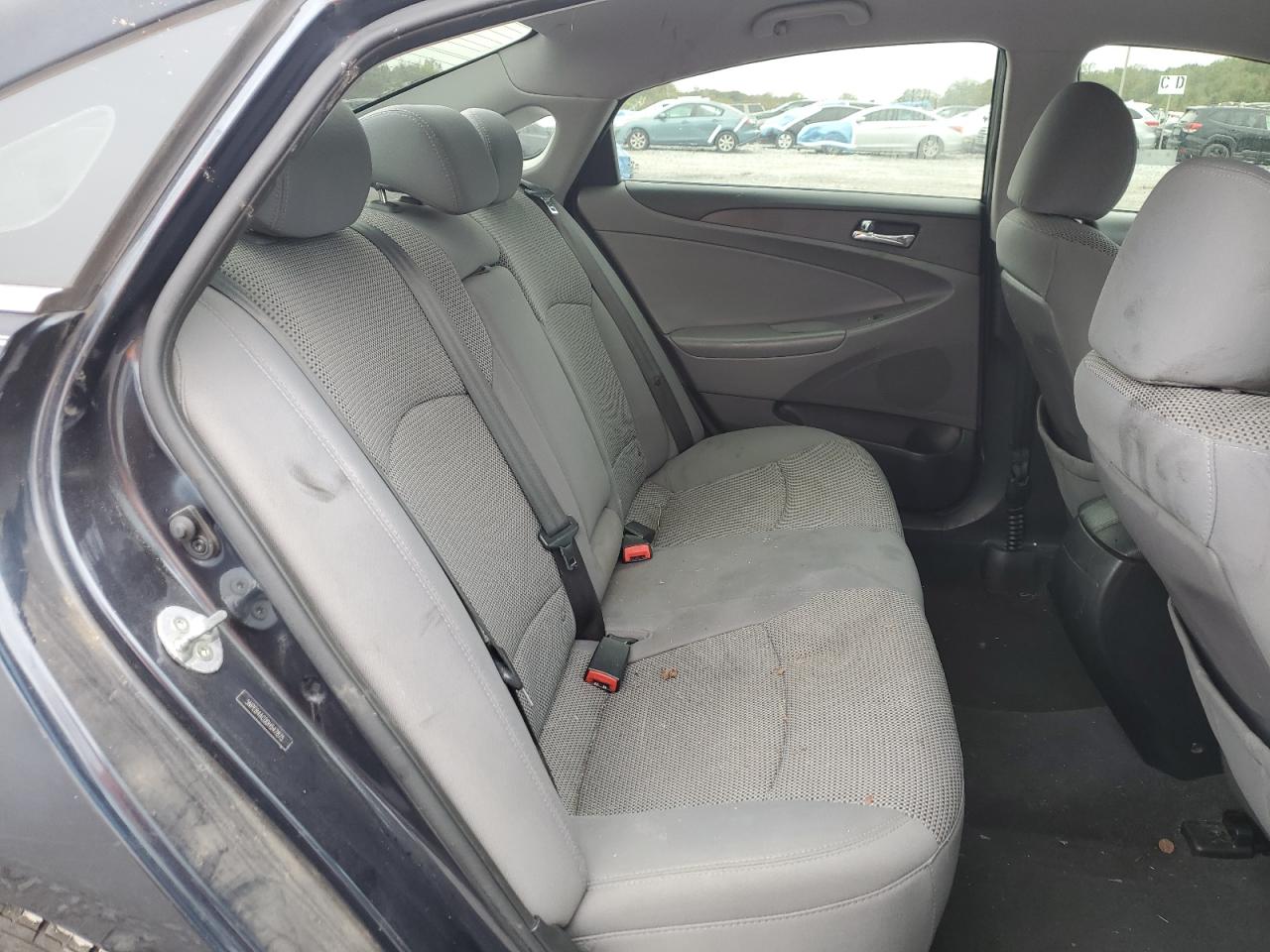 Hyundai SONATA Gls Image 11